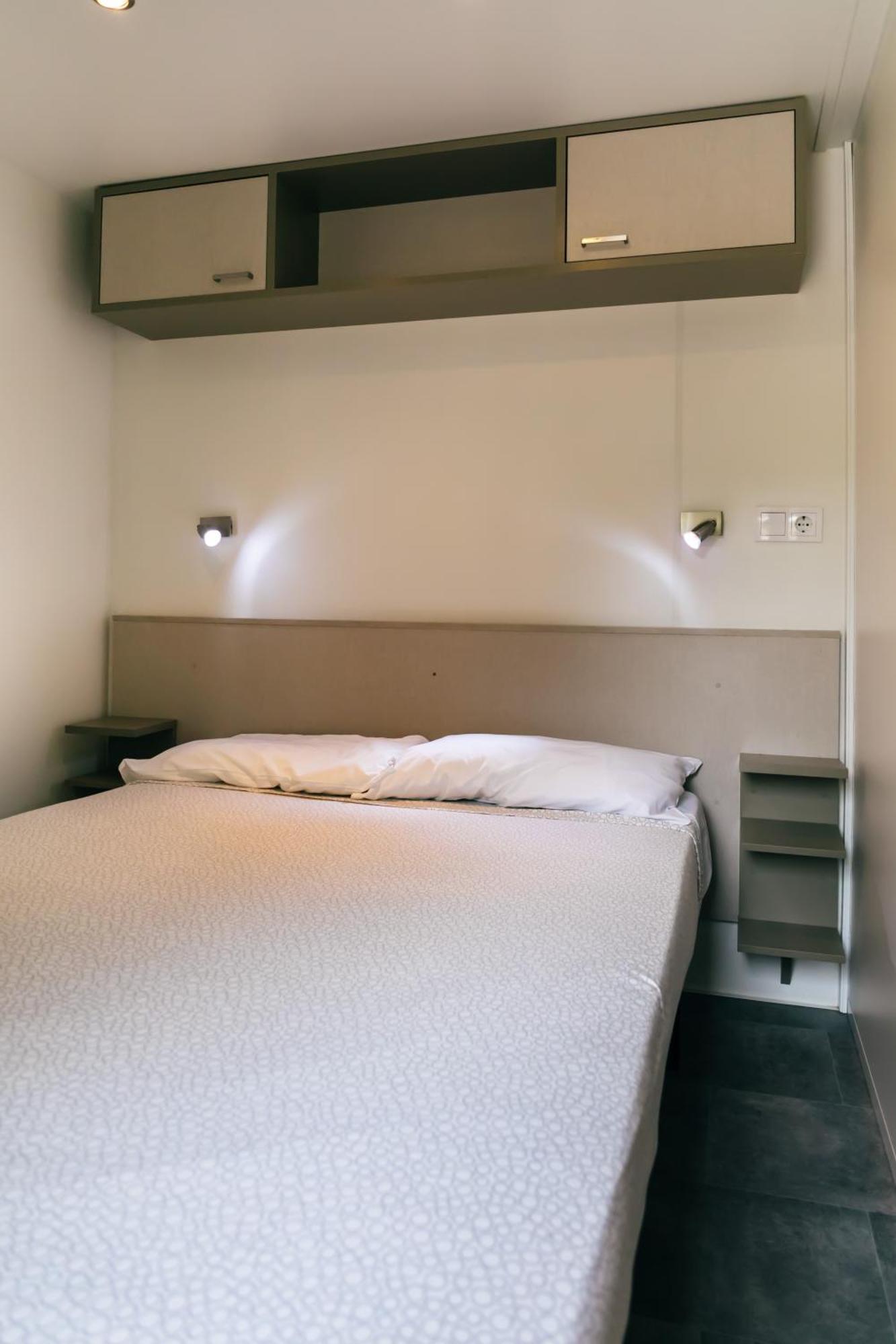 Castell Montgri - Mobile Homes By Lifestyle Holidays L'Estartit Habitación foto