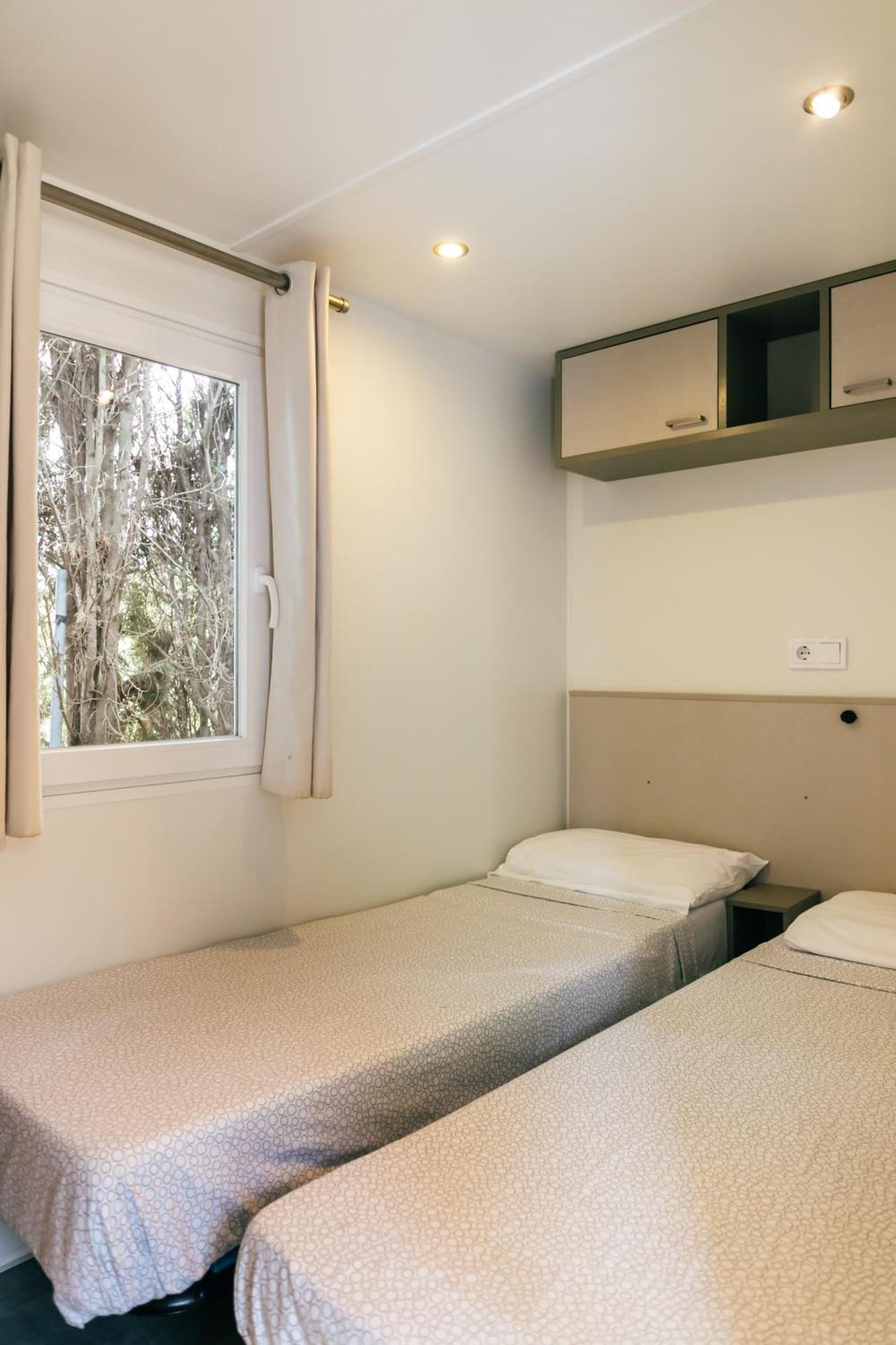 Castell Montgri - Mobile Homes By Lifestyle Holidays L'Estartit Habitación foto